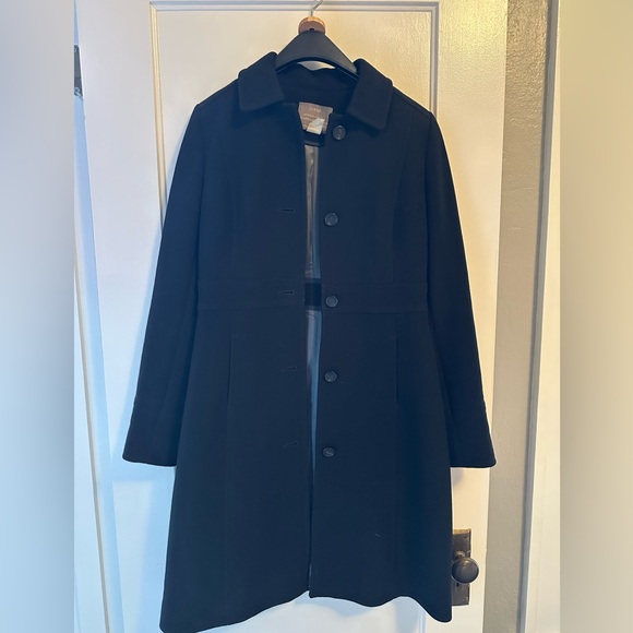Jcrew wool Thinsulate long coat 4tall. Classic lady day coat - Picture 2 of 12